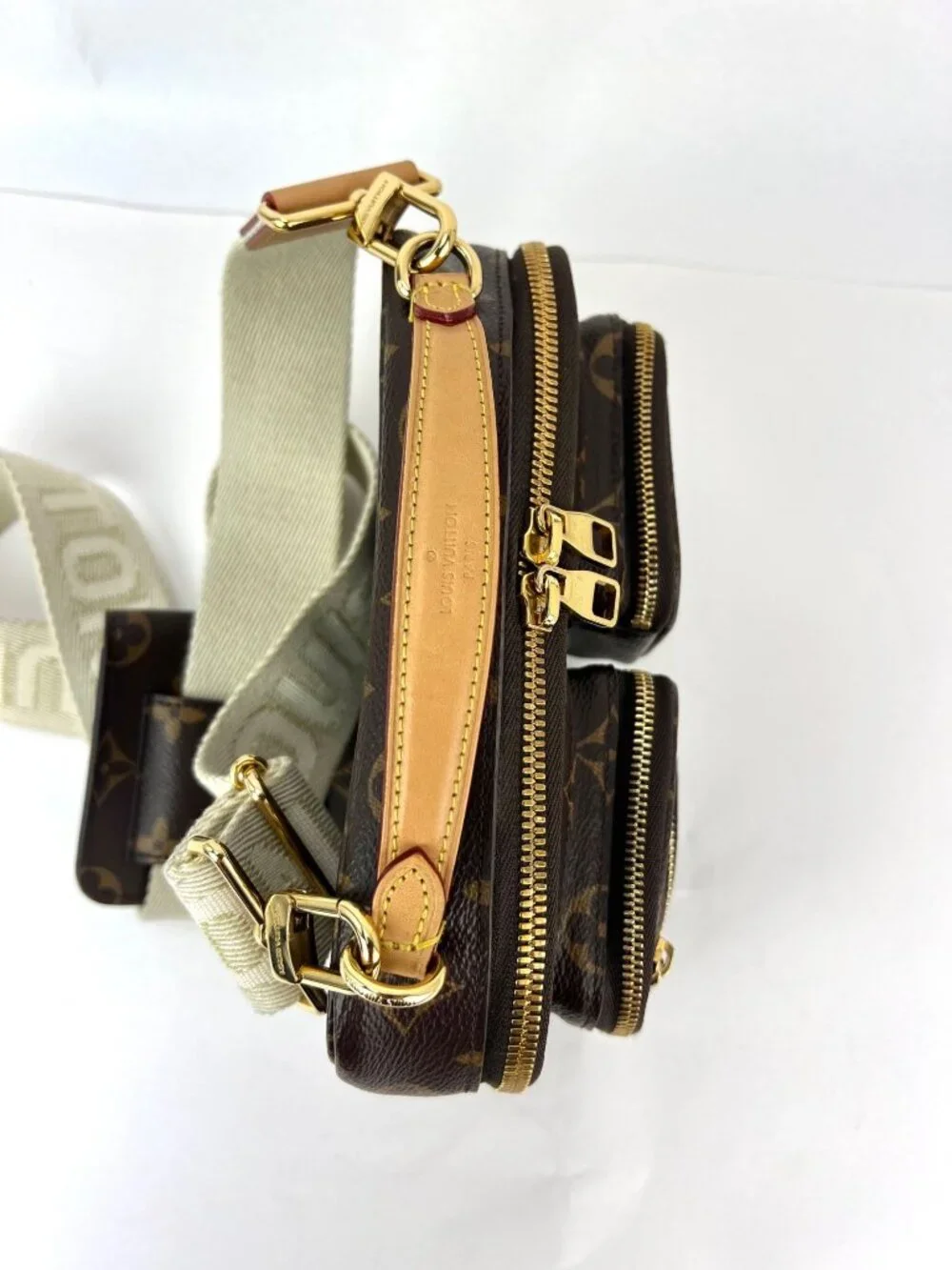 Louis Vuitton pre owned